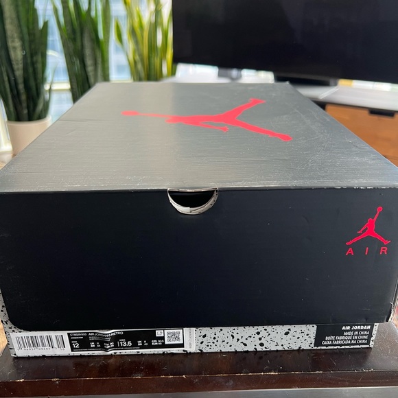 NEW Jordan 6 Retro Electric Green, Men’s Size 12 - Picture 8 of 8